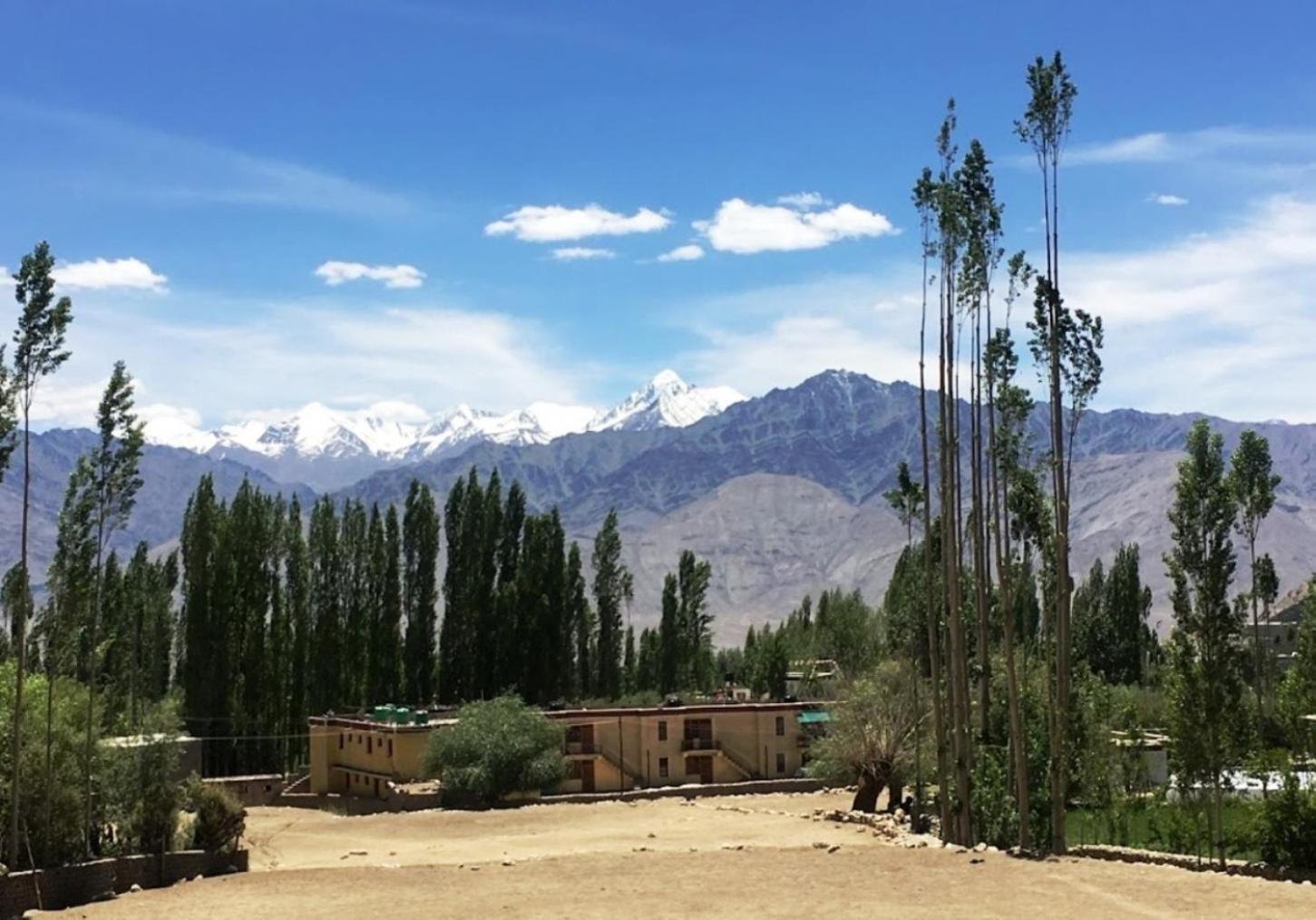 Tih Hotel Jorchung Leh Exterior photo