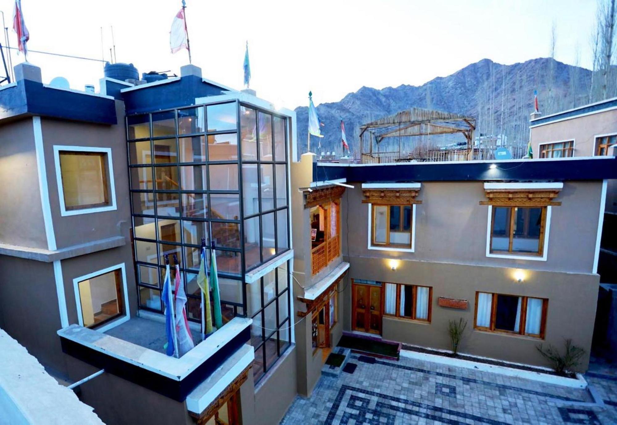 Tih Hotel Jorchung Leh Exterior photo